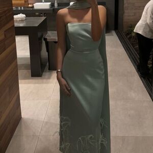 Elegant Light Mint Feather-Trim Evening Dress